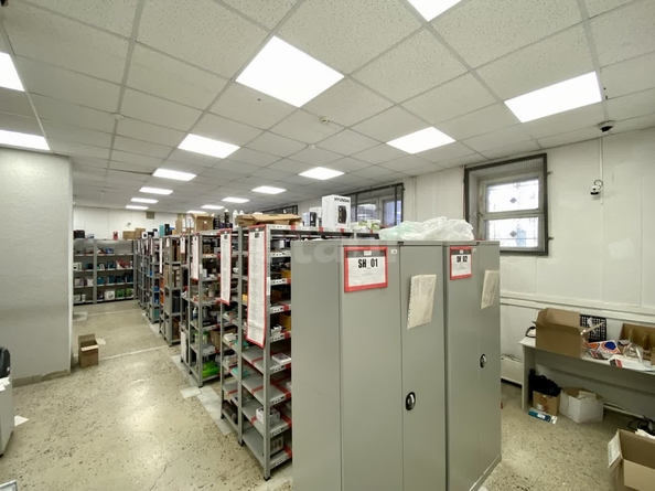 
  Продается торговая площадь, 355 м², Маршала Жукова ул, д. 42
. Фото 10.