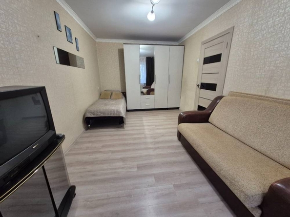 
  Продается 1-комн. квартира, 29 м², Островского ул
. Фото 9.