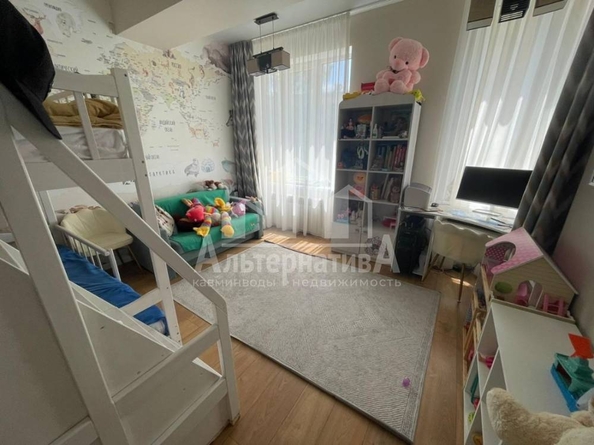 
  Продается 2-комн. квартира, 59 м², Коллективная ул
. Фото 3.