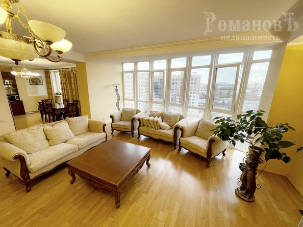 
  Продается 4-комн. квартира, 178.4 м², Мира ул, д. 282/2
. Фото 6.