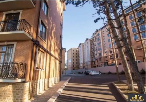 
  Продается 2-комн. квартира 74 м². Фото 1.