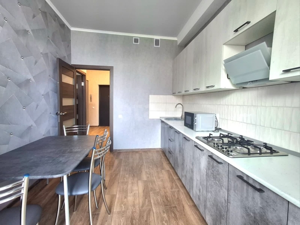 
  Сдается 1-комн. квартира, 43 м², Чехова ул, д. 138
. Фото 2.