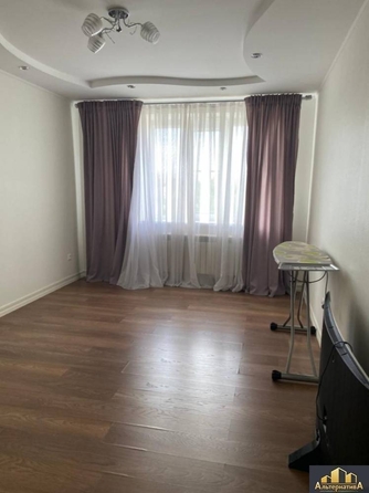 
  Продается 3-комн. квартира, 106 м², Октябрьская ул
. Фото 10.