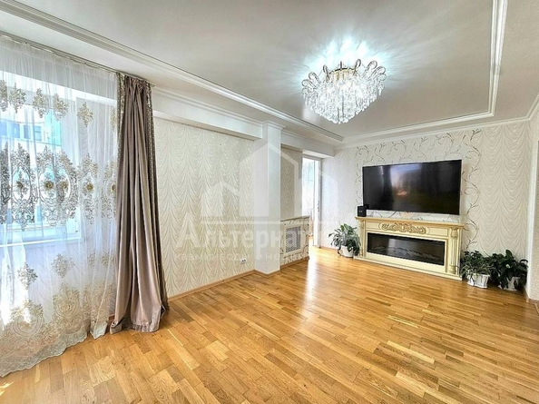 
  Продается 3-комн. квартира, 79.9 м², Набережная ул
. Фото 8.