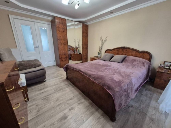 
  Продается 2-комн. квартира, 60 м², Красивая ул
. Фото 15.