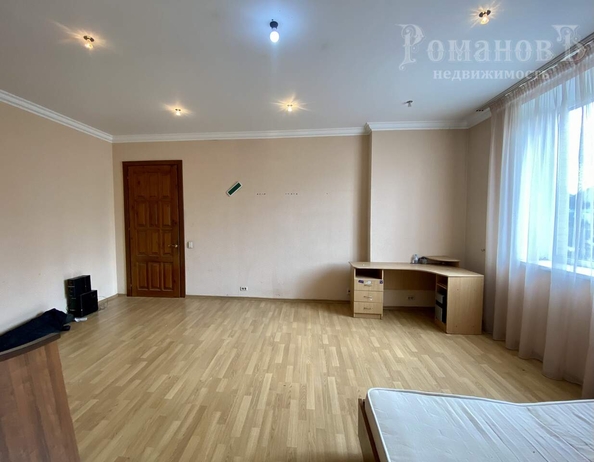 
  Продается 2-комн. квартира, 71 м², Осипенко ул, д. 8
. Фото 12.