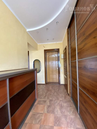 
  Продается 2-комн. квартира, 71 м², Осипенко ул, д. 8
. Фото 24.