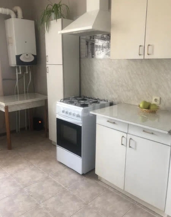 
  Сдается 1-комн. квартира, 44 м², Любимая ул, д. 20
. Фото 3.