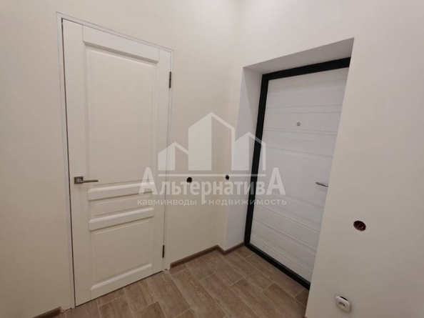
  Продается 1-комн. квартира, 48.8 м², Нелюбина ул
. Фото 7.