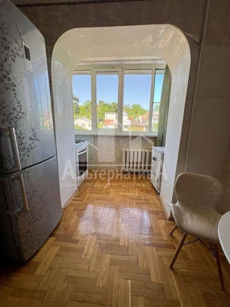 
  Продается 3-комн. квартира, 71.3 м², Островского ул
. Фото 3.