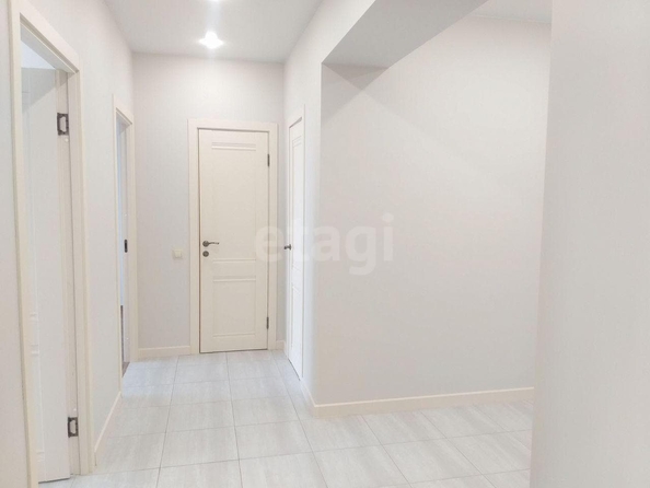 
  Продается 2-комн. квартира, 70 м², Доваторцев ул, д. 90
. Фото 11.