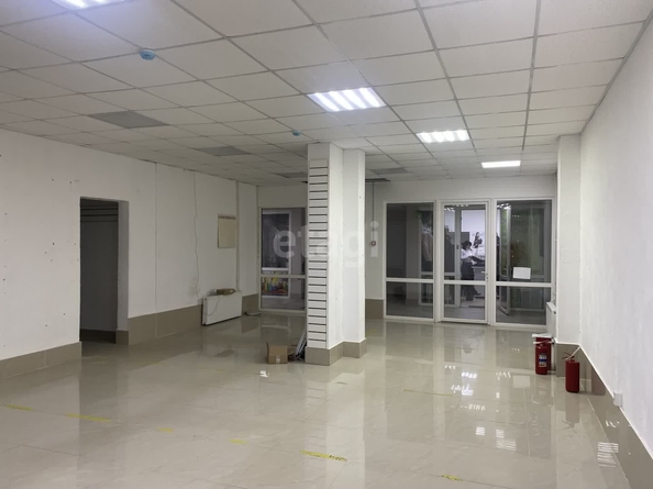 
  Сдается торговая площадь, 84 м², К.Маркса пр-кт, д. 7к1
. Фото 2.