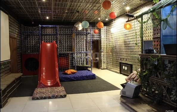 
  Сдается универсальное помещение, 300 м², Л.Толстого ул, д. 53
. Фото 11.