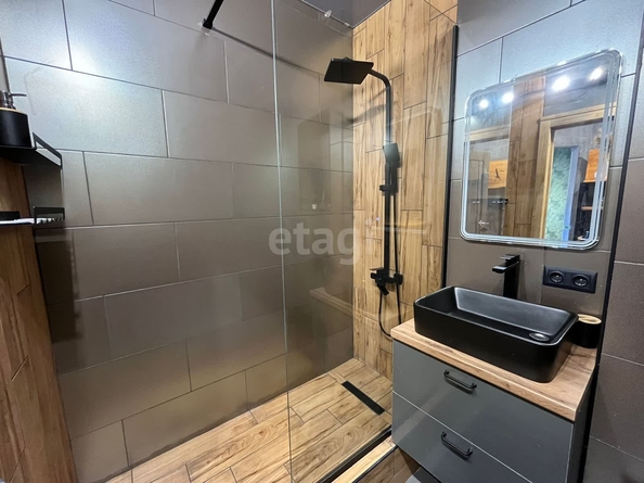 
  Продается 1-комн. квартира, 32 м², Ишкова ул, д. 103
. Фото 5.
