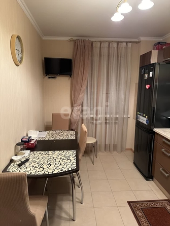 
  Продается 3-комн. квартира, 130 м², М.Морозова ул, д. 45
. Фото 4.
