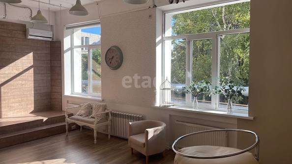 
  Продается 4-комн. квартира, 105 м², Л.Толстого ул, д. 6
. Фото 1.
