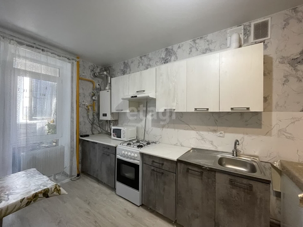 
  Продается 1-комн. квартира, 36 м², Александра Грибоедова ул, д. 3/7
. Фото 5.