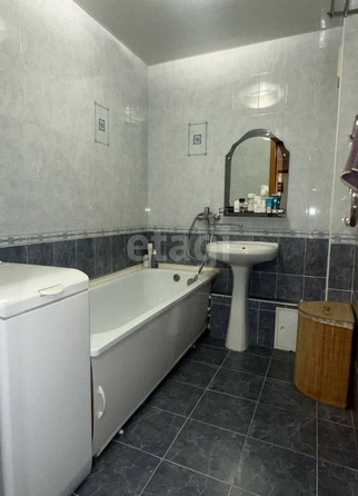 
  Продается 2-комн. квартира, 75 м², 45 Параллель ул, д. 22/7
. Фото 11.