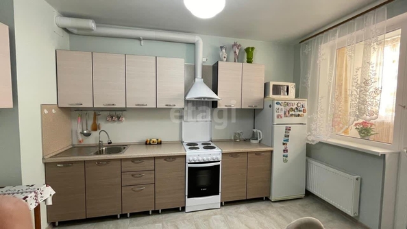 
  Продается 2-комн. квартира, 63 м², Чапаева ул, д. 4а/1
. Фото 1.