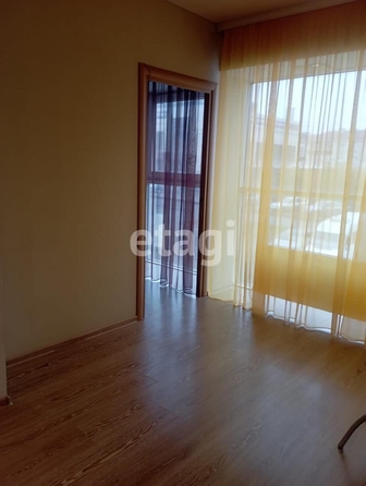 
  Продается 2-комн. квартира, 70.3 м², Ленина ул, д. 167
. Фото 2.