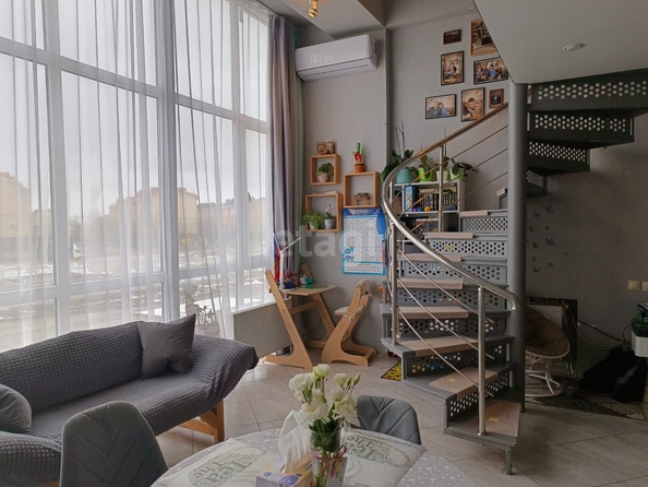 
  Продается 2-комн. квартира, 62.9 м², Прекрасная ул, д. 39
. Фото 2.