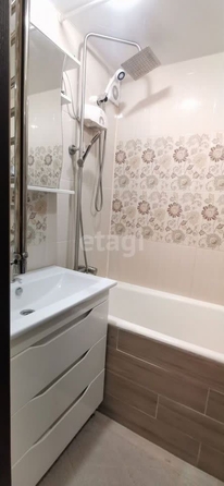 
  Продается 4-комн. квартира, 73.1 м², 45 Параллель ул, д. 3/2
. Фото 23.