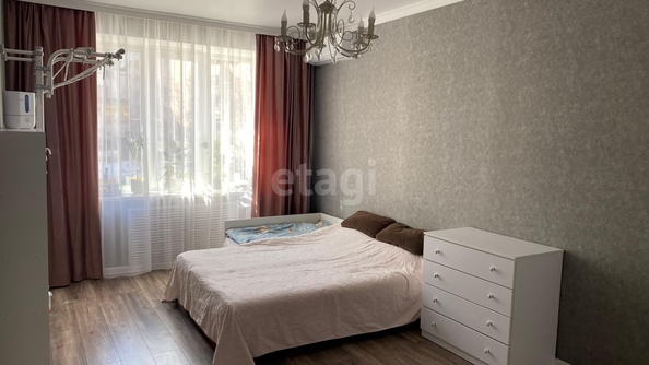 
  Продается 1-комн. квартира, 36.7 м², Ленина ул, д. 202/1
. Фото 2.