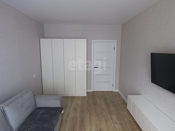 
  Сдается 1-комн. квартира, 40 м², 45 Параллель ул, д. 83
. Фото 2.