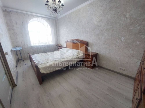 
  Продается 2-комн. квартира, 56.6 м², Кутузова ул
. Фото 2.