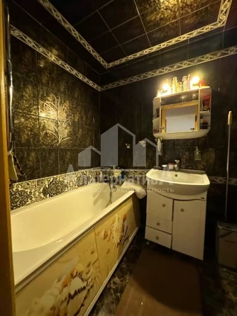 
  Продается 4-комн. квартира 129.8 м². Фото 9.