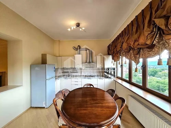 
  Продается 3-комн. квартира 166.6 м². Фото 11.