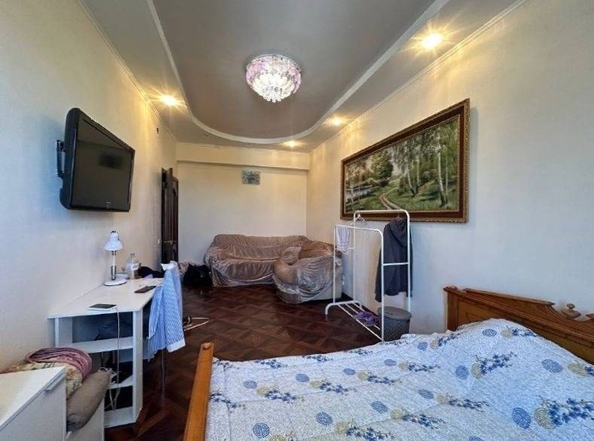 
  Продается 2-комн. квартира, 57 м², Азербайджанская ул
. Фото 4.