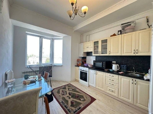 
  Продается 2-комн. квартира, 57 м², Азербайджанская ул
. Фото 5.