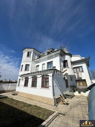 
  Продается дом 650 м². Фото 1.