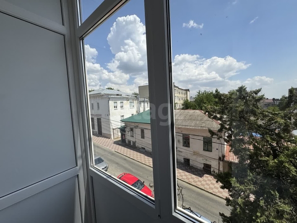 
  Продается 1-комн. квартира, 30 м², К.Хетагурова ул, д. 1
. Фото 9.