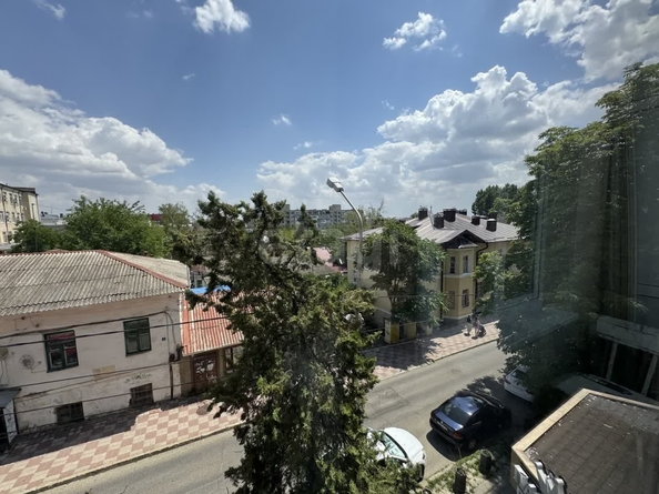 
  Продается 1-комн. квартира, 30 м², К.Хетагурова ул, д. 1
. Фото 10.