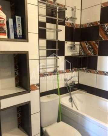 
  Продается 1-комн. квартира, 48 м², Октябрьская ул
. Фото 7.