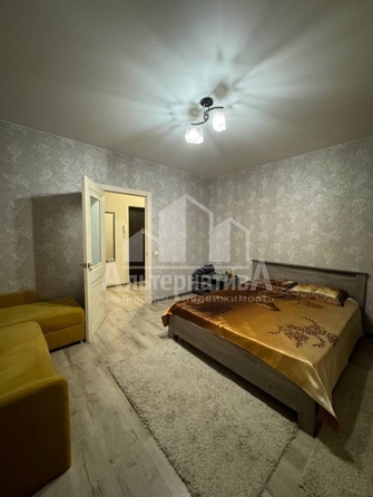 
  Продается 1-комн. квартира, 38 м², Очаровательная ул
. Фото 19.