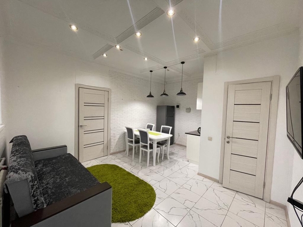 
  Продается 1-комн. квартира, 31 м², Нежнова ул, д. 21
. Фото 1.