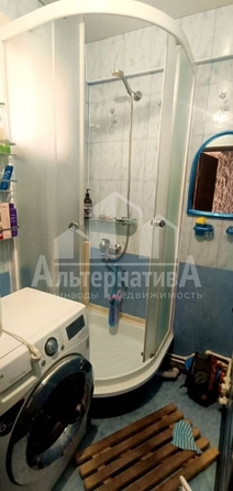 
  Продается 2-комн. квартира, 43 м², Крутая дорога ул
. Фото 9.