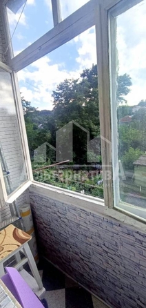 
  Продается 2-комн. квартира, 43 м², Крутая дорога ул
. Фото 12.