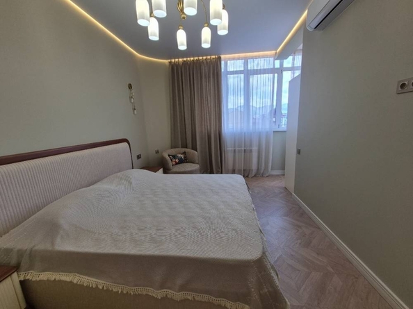 
  Продается 1-комн. квартира, 48.6 м², Победы пр-кт
. Фото 2.