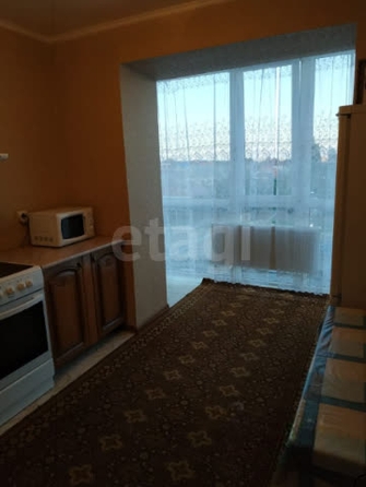 
  Сдается 1-комн. квартира, 35 м², Полеводческая ул, д. 1
. Фото 1.