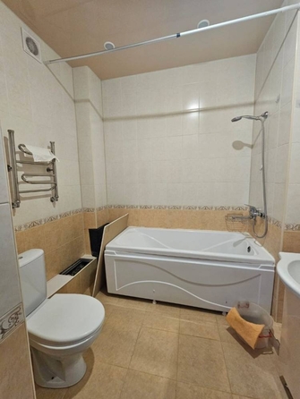 
  Сдается 2-комн. квартира, 62 м², Азербайджанская ул
. Фото 15.