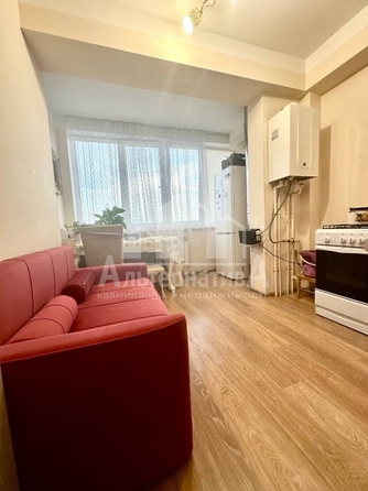 
  Продается 1-комн. квартира, 36 м², Просторная ул
. Фото 3.