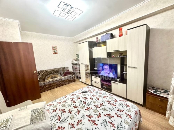 
  Продается 1-комн. квартира, 36 м², Просторная ул
. Фото 8.