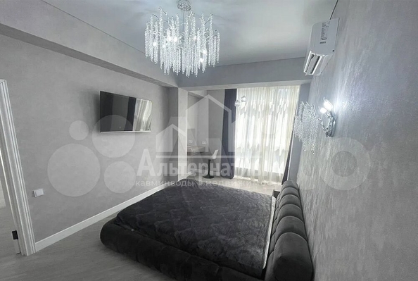 
  Продается 2-комн. квартира, 72 м², Декабристов ул
. Фото 13.