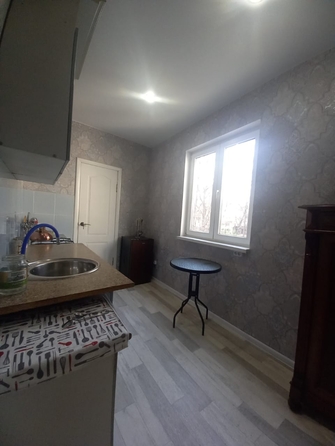 
  Продается 3-комн. квартира, 60.4 м², Кирова пр-кт, д. 64
. Фото 14.