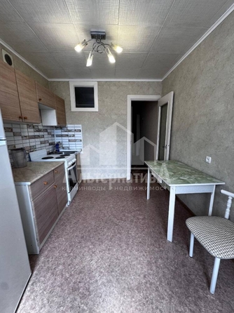 
  Продается 1-комн. квартира, 42 м², Водопойная ул
. Фото 2.
