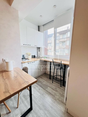 
  Продается 1-комн. квартира, 23 м², Кленовая роща ул
. Фото 5.
